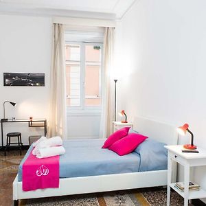 Camera economy con letto king size